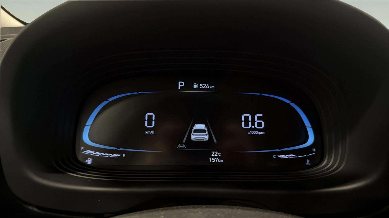 2026 Hyundai Venue ESSENTIAL| CLEAN CARFAX| LANE ASSIST| AWD| CARPLAY Photo