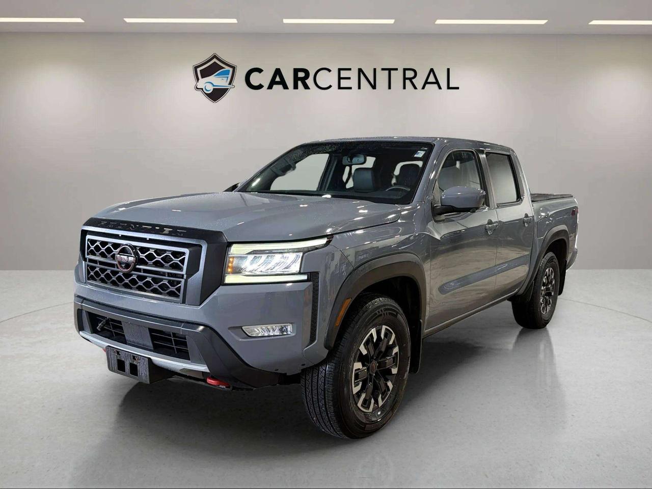 2022 Nissan Frontier PRO- 4X | 1OWNER | LEATHER | SUNROOF| NAVI Photo