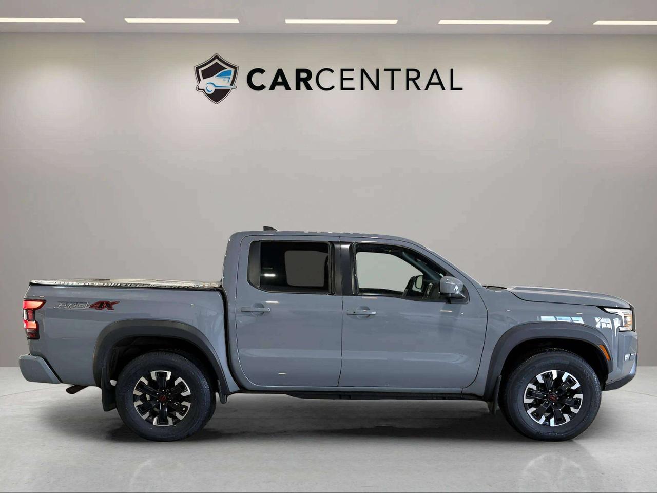 2022 Nissan Frontier PRO- 4X | 1OWNER | LEATHER | SUNROOF| NAVI Photo