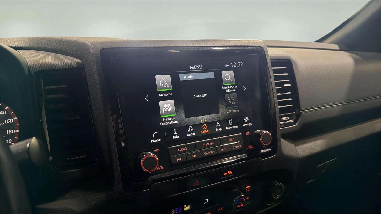 2022 Nissan Frontier PRO- 4X | 1OWNER | LEATHER | SUNROOF| NAVI Photo