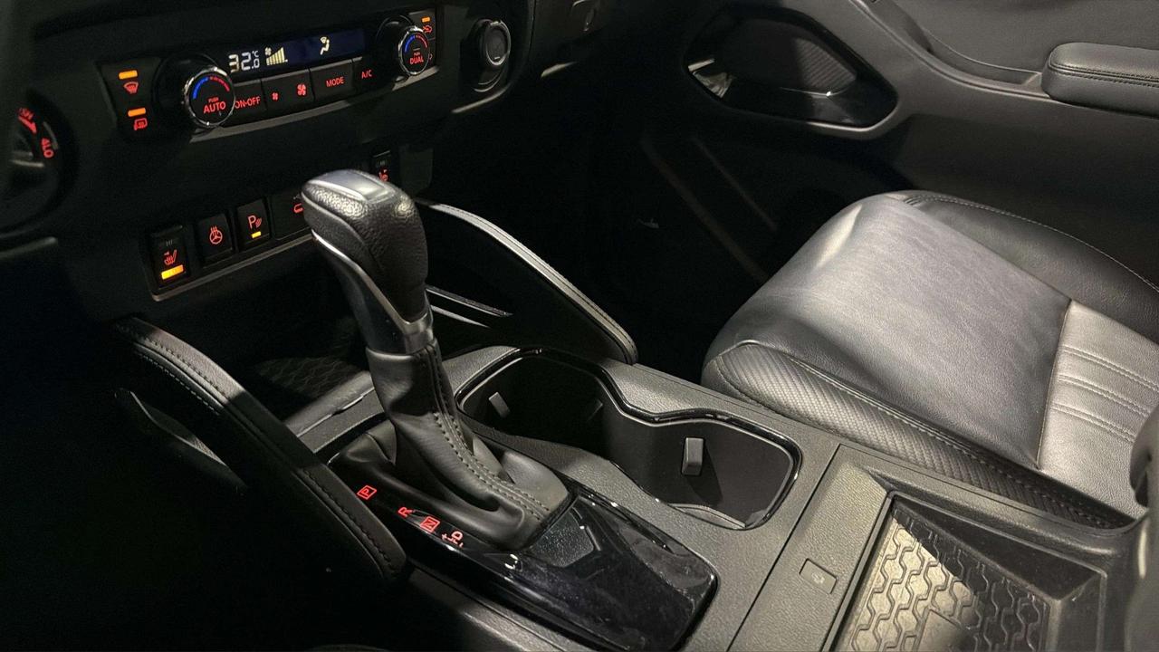 2022 Nissan Frontier PRO- 4X | 1OWNER | LEATHER | SUNROOF| NAVI Photo