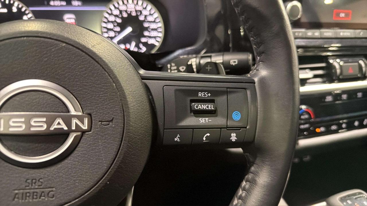 2024 Nissan Pathfinder SV | CLEAN CARFAX | AWD |  1 OWNER | PRO PILOT Photo