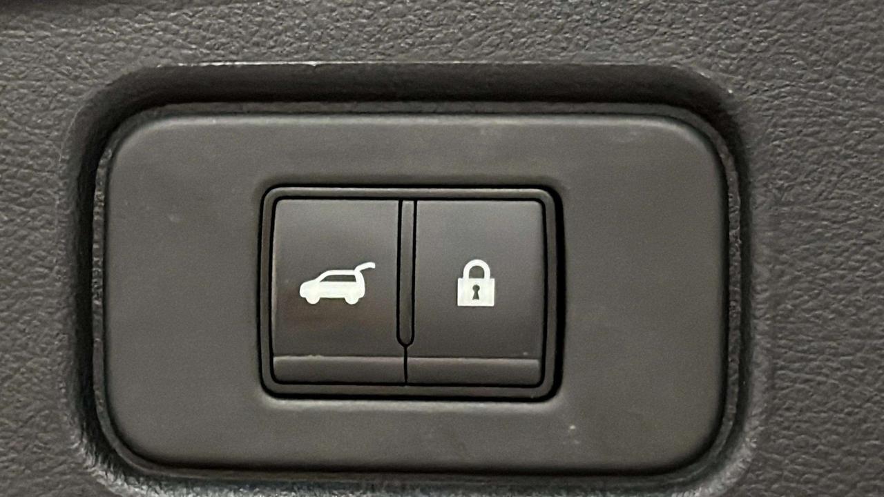 2024 Nissan Pathfinder SV | CLEAN CARFAX | AWD |  1 OWNER | PRO PILOT Photo