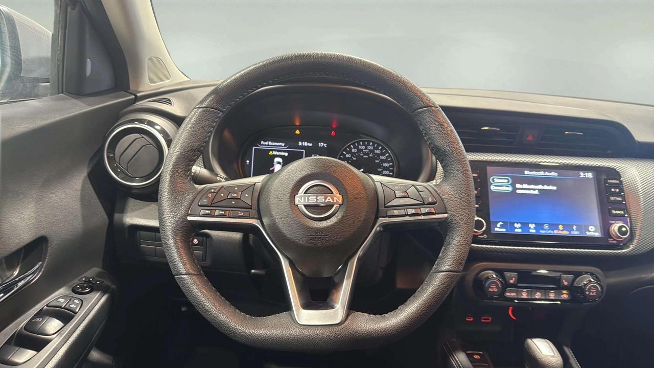 2024 Nissan Kicks SV | CLEAN CARFAX | CARPLAY | HTD SEATS | Photo