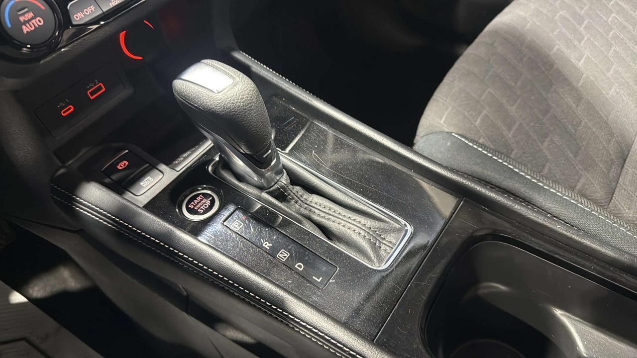 2024 Nissan Kicks SV | CLEAN CARFAX | CARPLAY | HTD SEATS | Photo