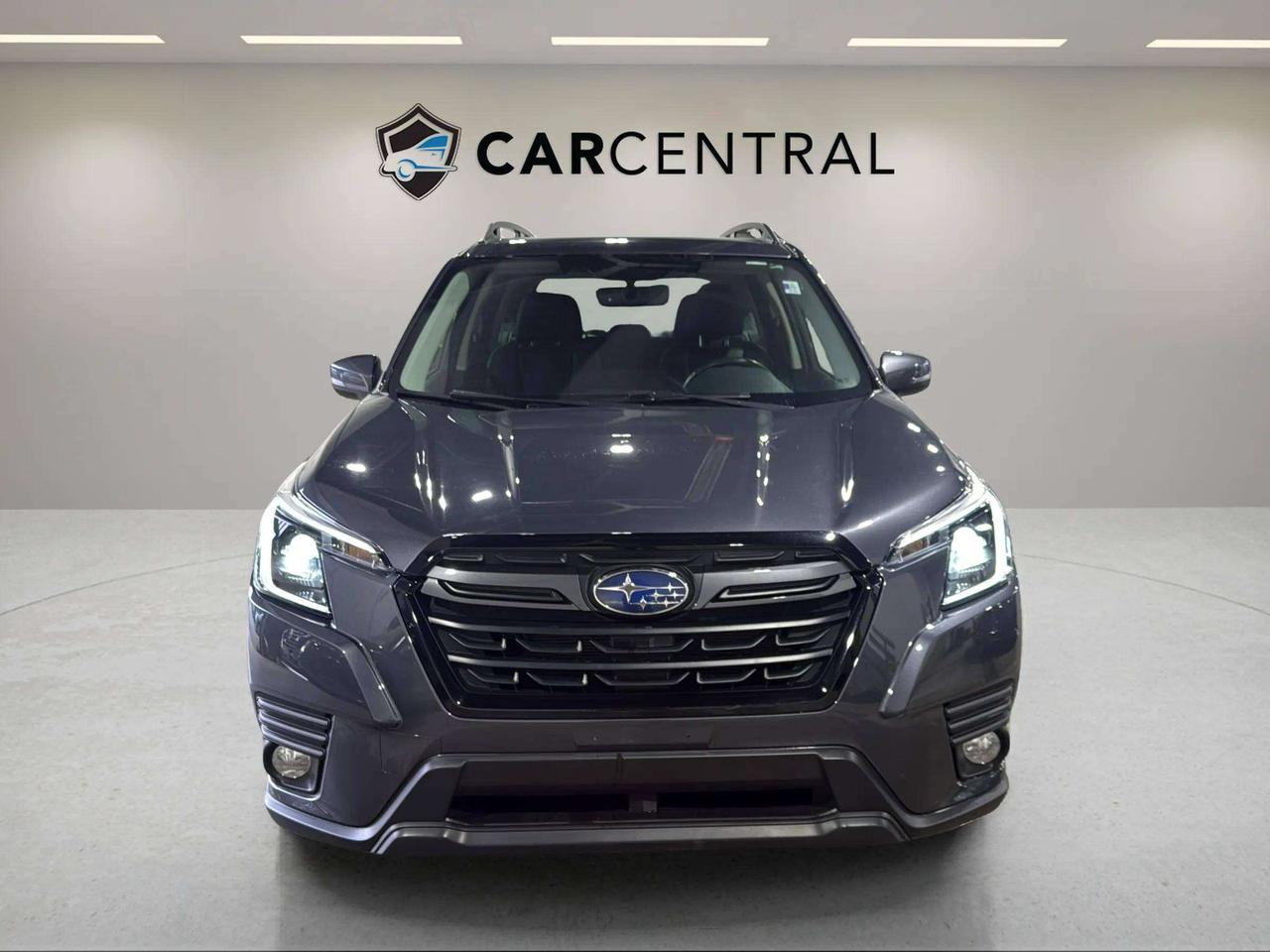 2023 Subaru Forester LIMITED| AWD| SUNROOF| NAVI| LEATHER| CARPLAY Photo
