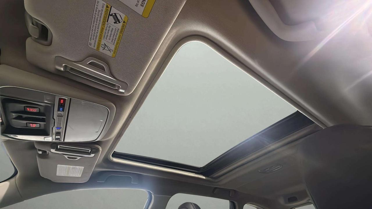 2023 Subaru Forester LIMITED| AWD| SUNROOF| NAVI| LEATHER| CARPLAY Photo