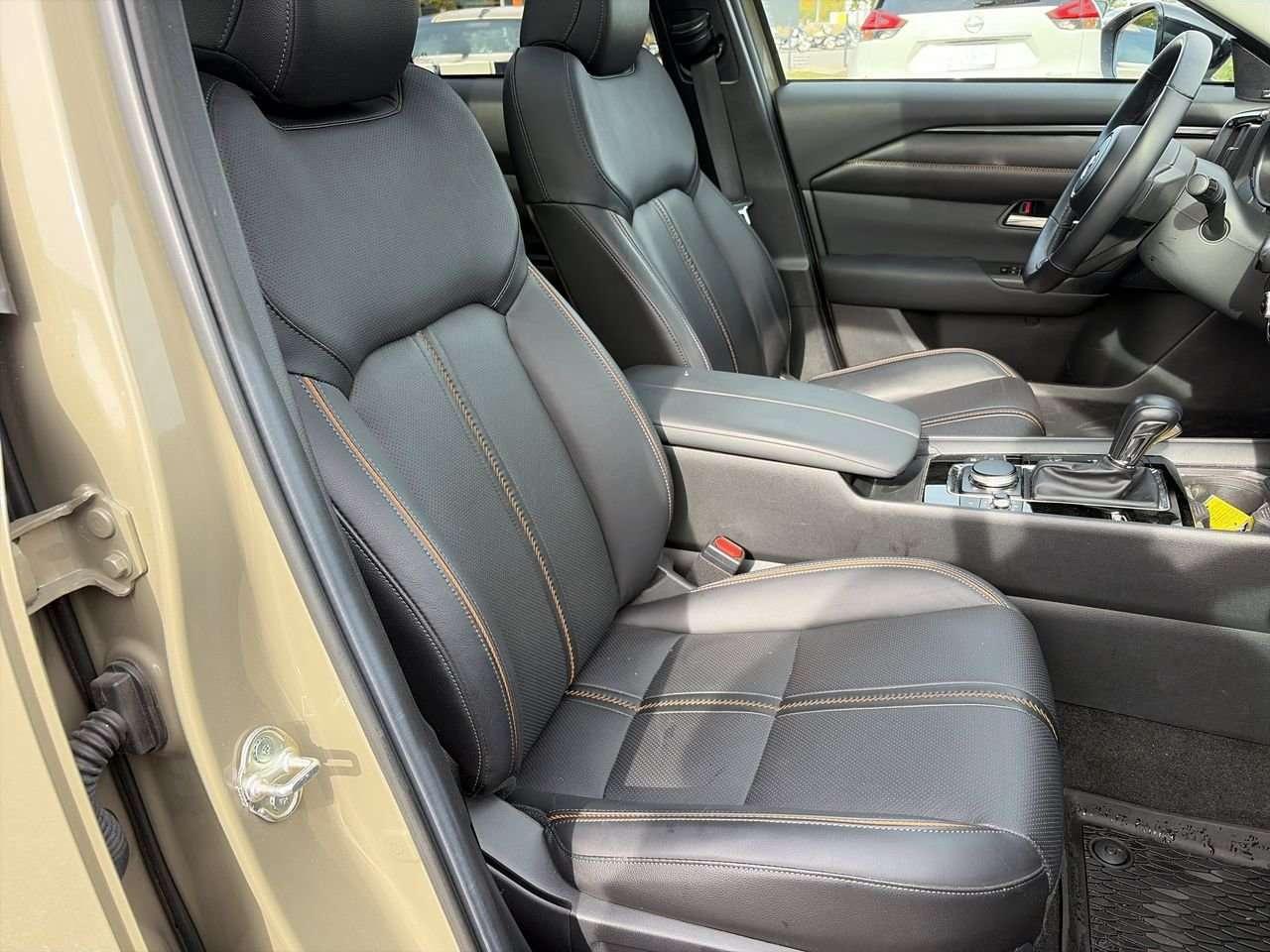 2025 Mazda CX-50 GT AWD CLEAN CARFAX | ONE OWNER Photo