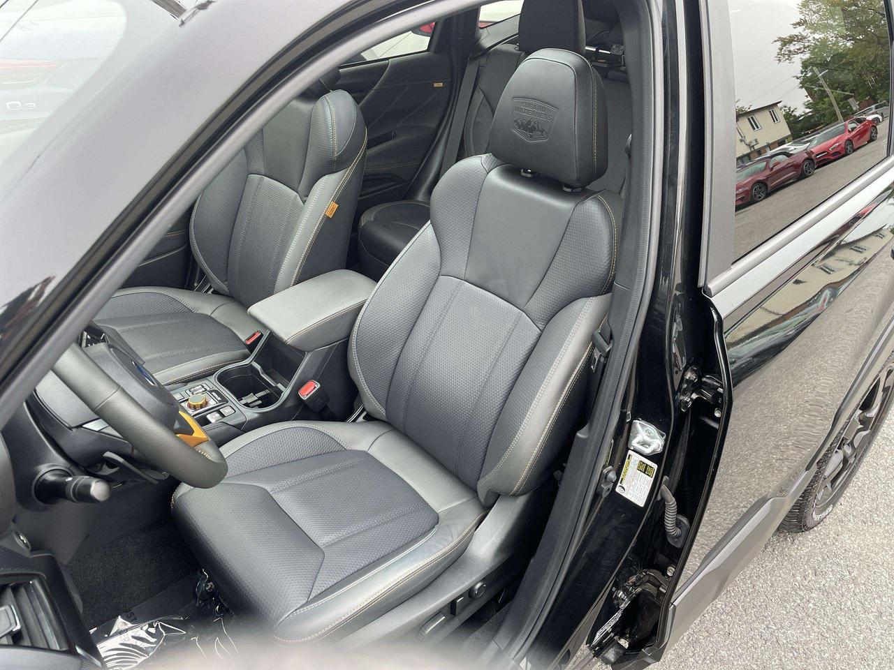 2025 Subaru Forester Wilderness WILDERNESS!!  LIKE NEW, 182 HORSES, ALL WEATHER SURFACES, ROOF, BK. CAM, ALLOYS Photo