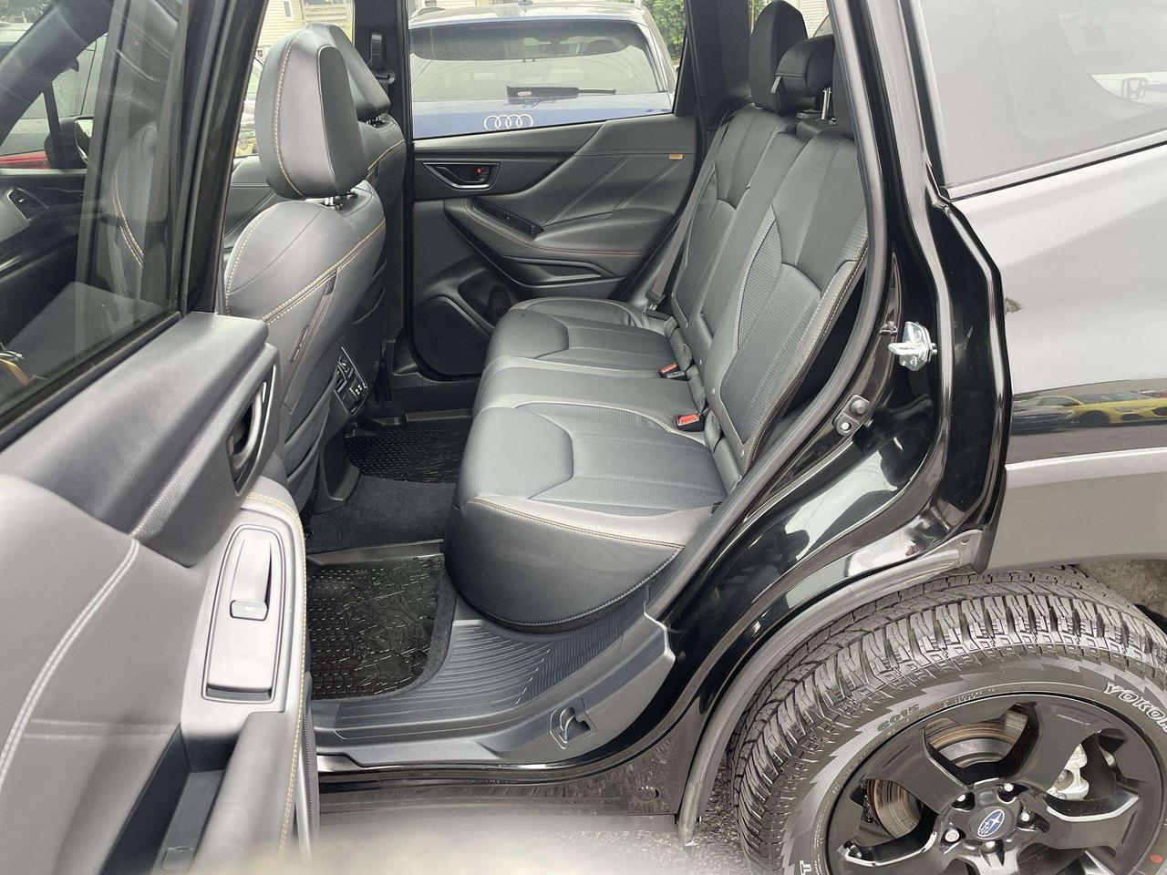 2025 Subaru Forester Wilderness WILDERNESS!!  LIKE NEW, 182 HORSES, ALL WEATHER SURFACES, ROOF, BK. CAM, ALLOYS Photo