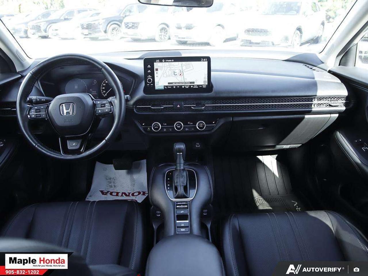 2025 Honda HR-V Leather Seats| Sunroof| Heated Seats| Blind Spot Photo
