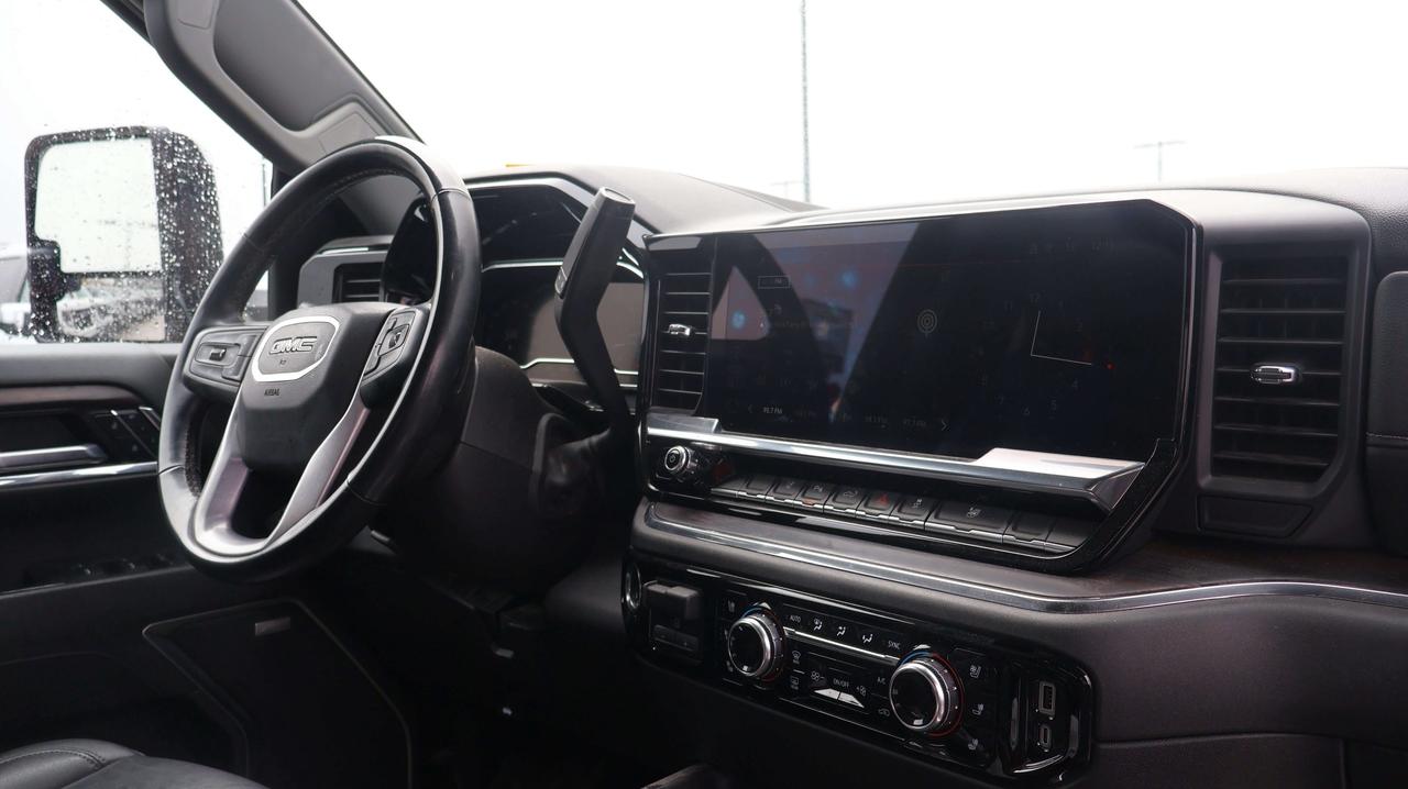 2024 GMC Sierra 2500 HD SLT | Heated Mirrors | Tow Hitch Photo