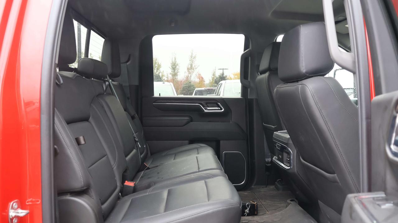 2024 GMC Sierra 2500 HD SLT | Heated Mirrors | Tow Hitch Photo
