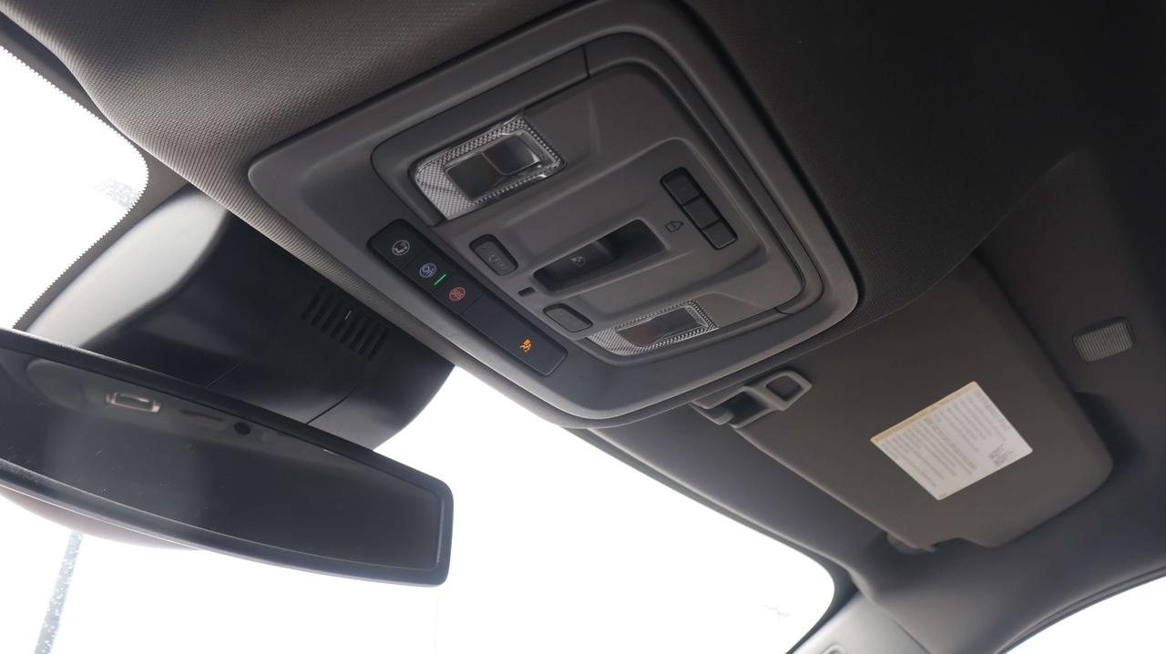 2024 GMC Sierra 2500 HD SLT | Heated Mirrors | Tow Hitch Photo
