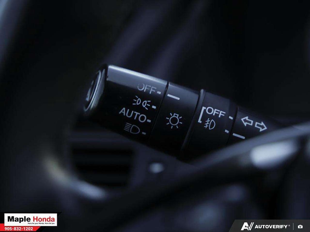 2017 Honda Accord Leather Seats| Navigation| Front and Rear Parking Photo