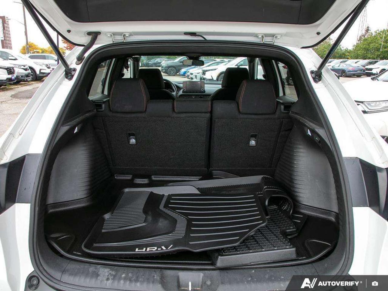 2024 Honda HR-V Sport-B Photo