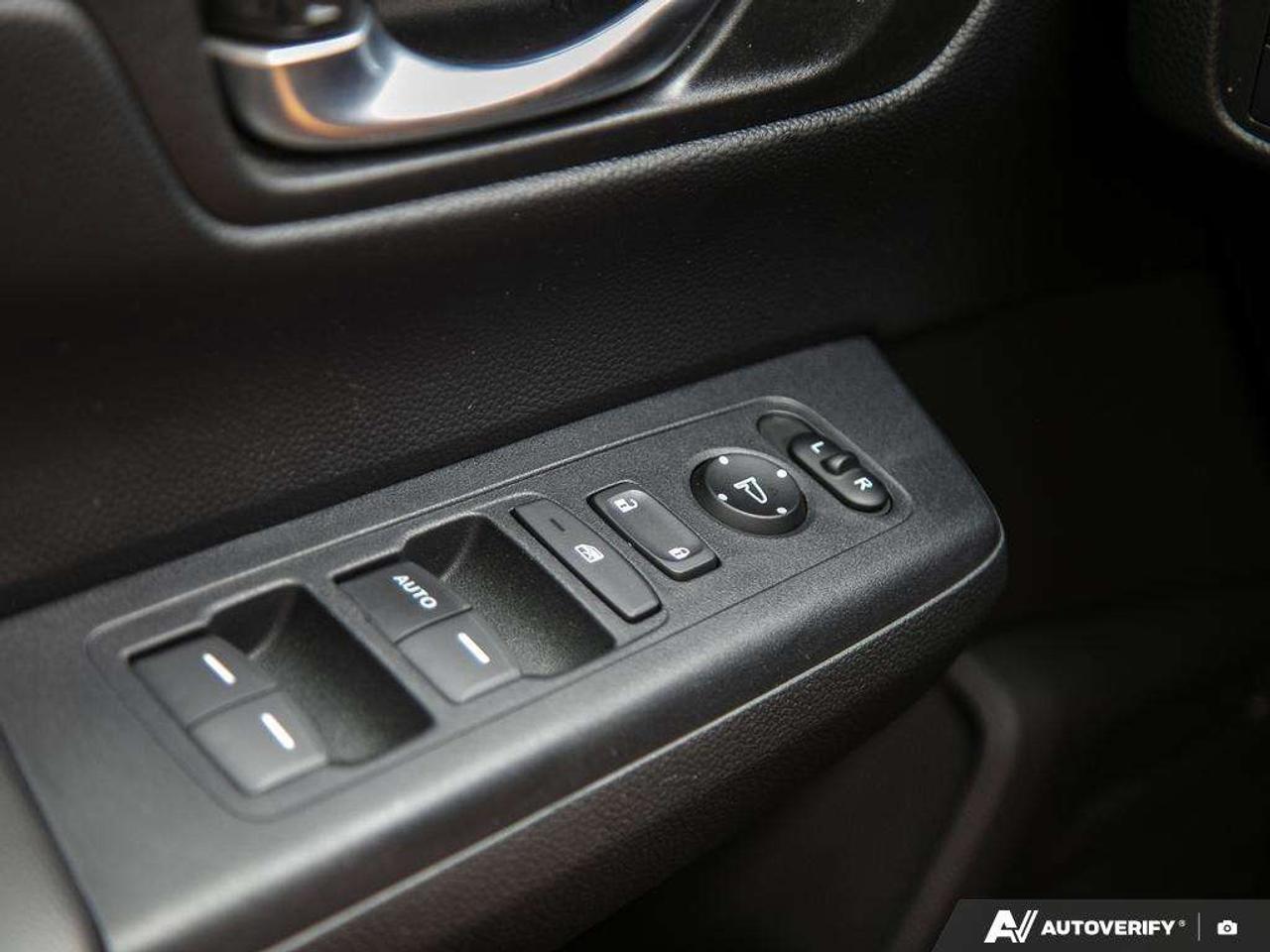 2024 Honda CR-V LX-B Photo