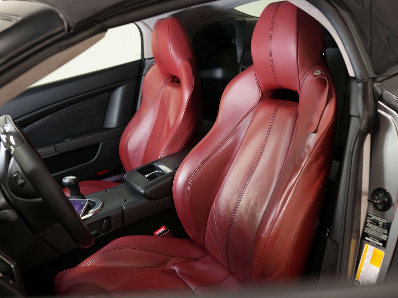 2010 Aston Martin Vantage MANUAL | MATTE | NAV Photo