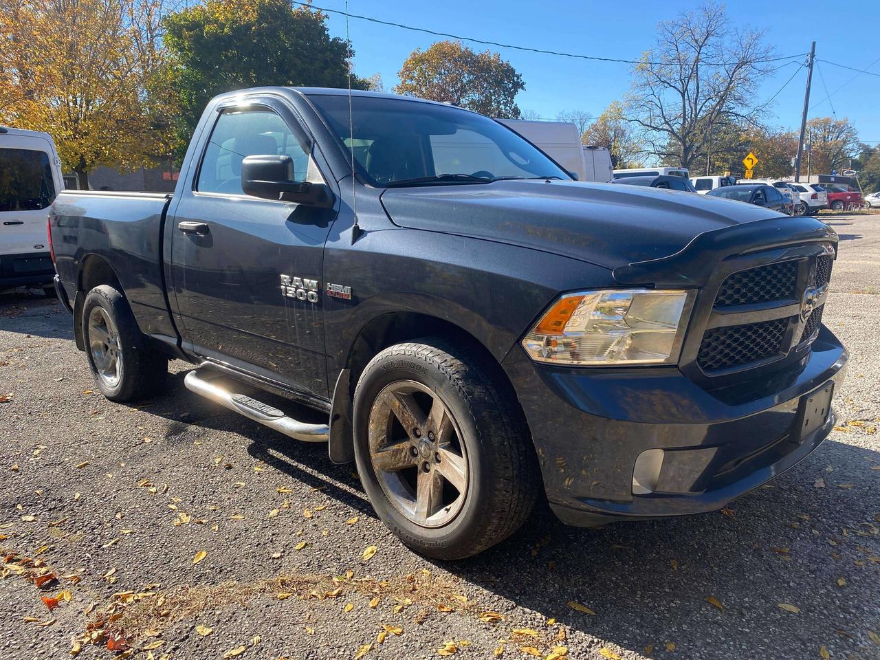 2016 RAM 1500 EXPRESS, AS IS, NOT INSPECTED FOR SAFETY EXPENSES! - Photo #2
