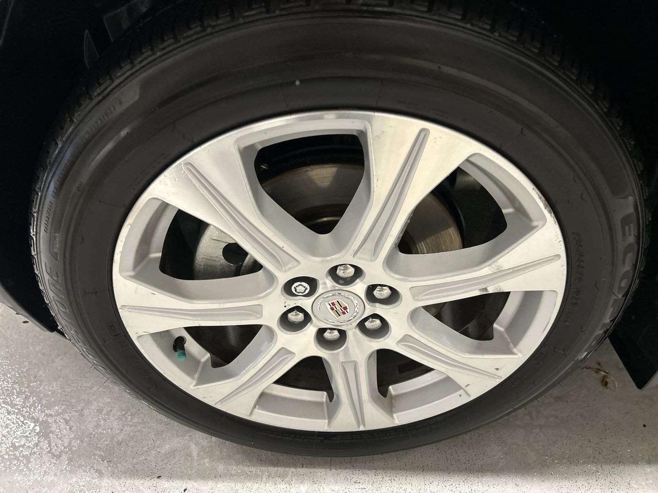 2015 Cadillac SRX PREMIUM AWD | HTD LEATHER | PANO ROOF | BOSE Photo3