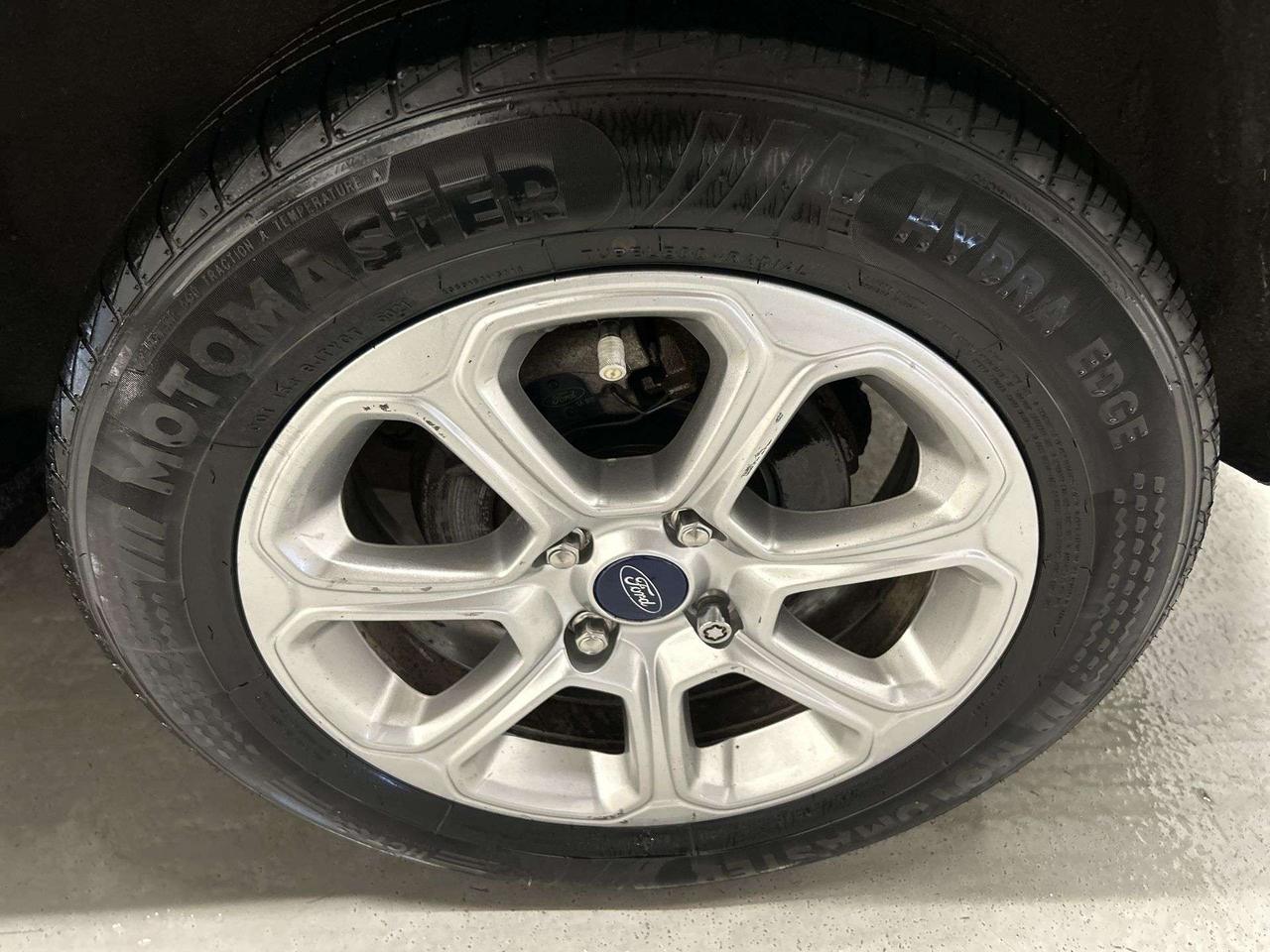 2018 Ford EcoSport SE AWD | LOW KMS!! | SUNROOF | HTD SEATS | CARPLAY Photo