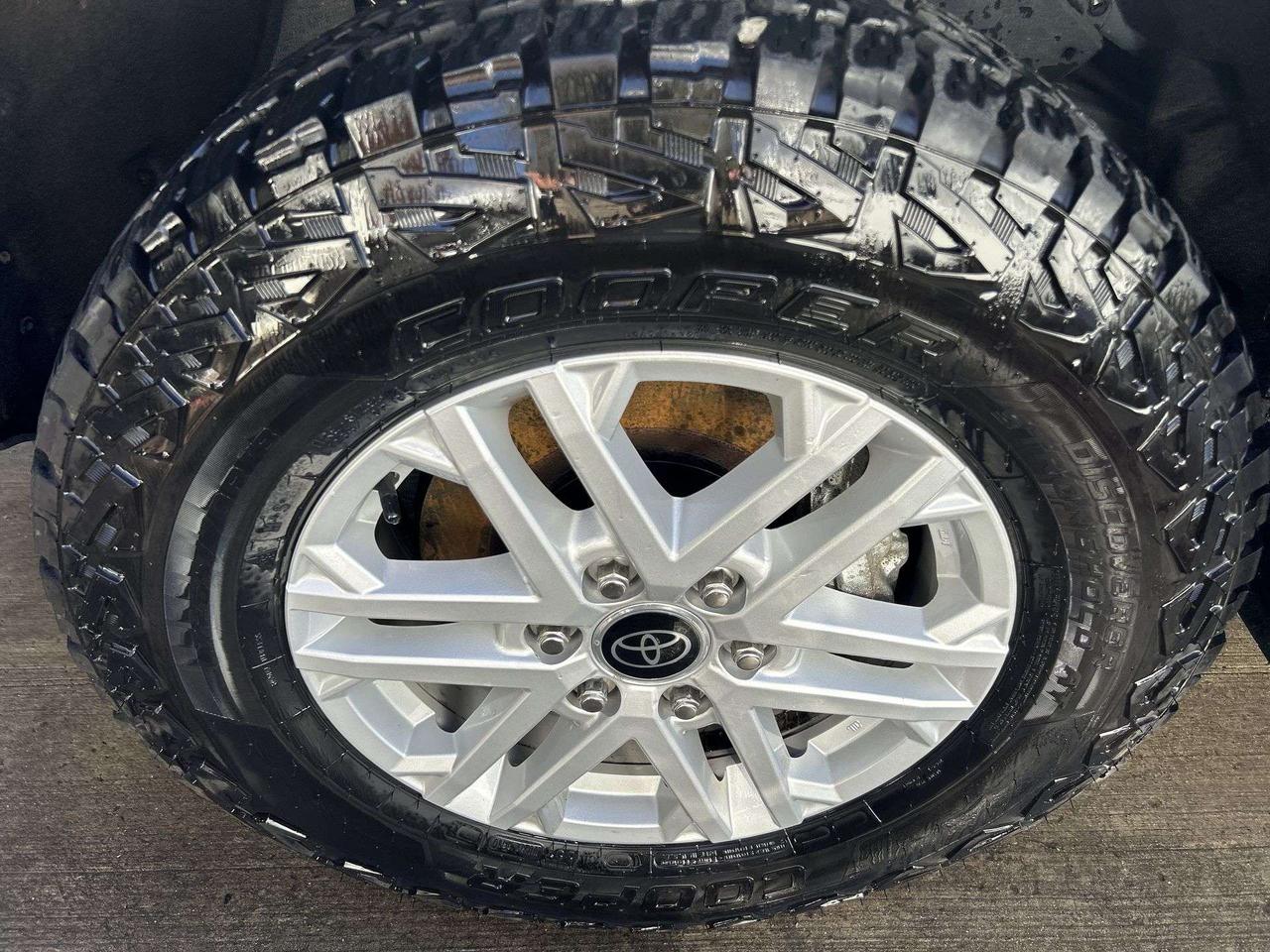 2024 Toyota Tundra 4X4 | HTD SEATS  |CARPLAY | TOW PKG | ALLOYS | A/C Photo