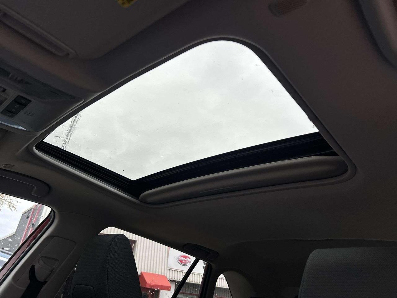 2023 Toyota RAV4 XLE AWD | SUNROOF | HTD SEATS | CARPLAY | ALLOYS Photo