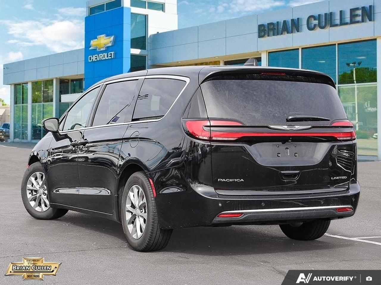 2026 Chrysler Pacifica Limited Limited FWD Photo