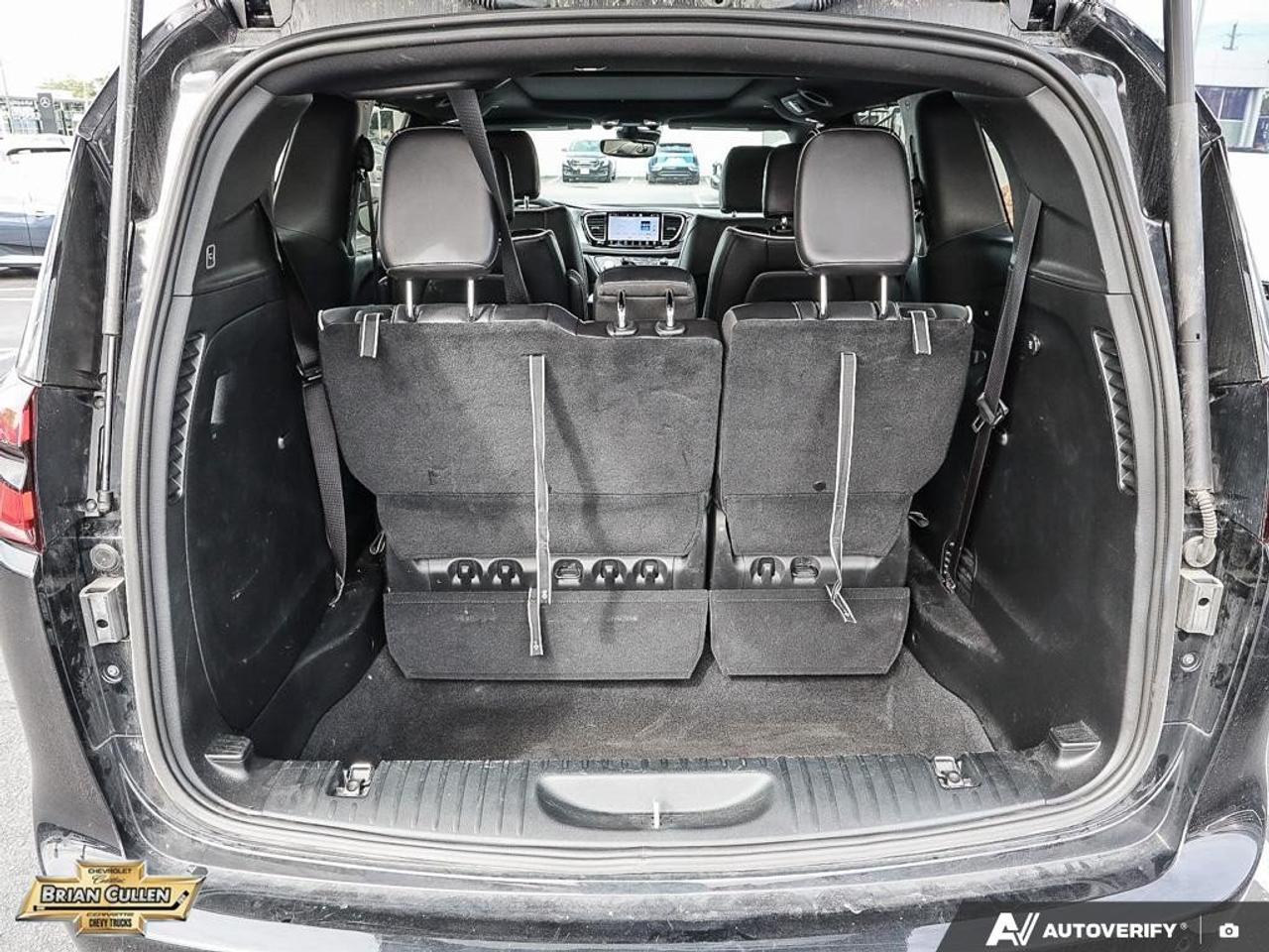 2026 Chrysler Pacifica Limited Limited FWD Photo