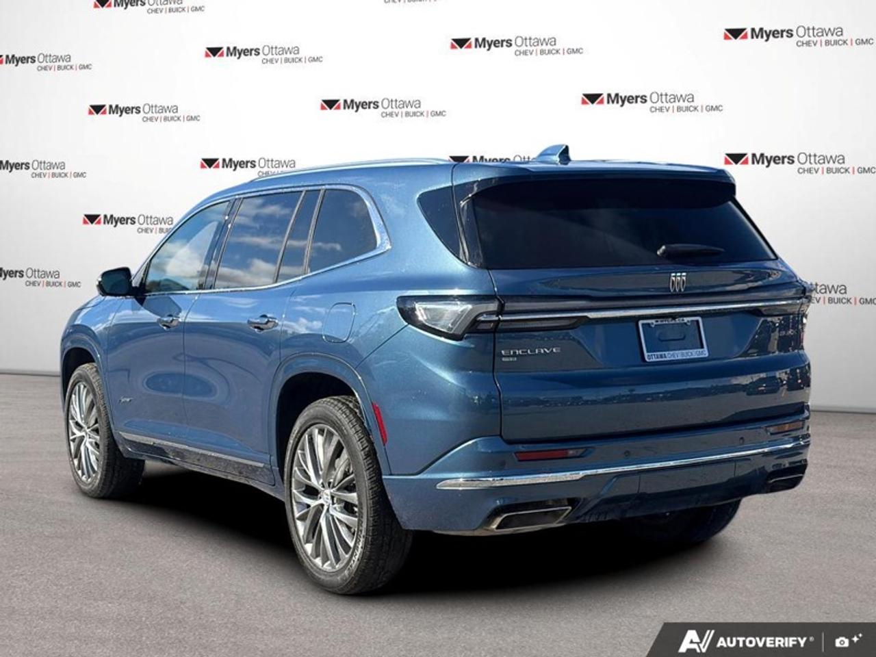 2025 Buick Enclave Avenir  - HUD -  Sunroof -  Cooled Seats Photo