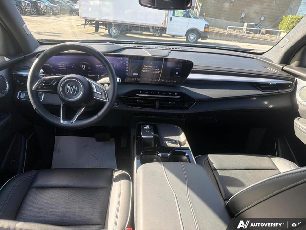 2025 Buick Enclave Avenir  - HUD -  Sunroof -  Cooled Seats Photo