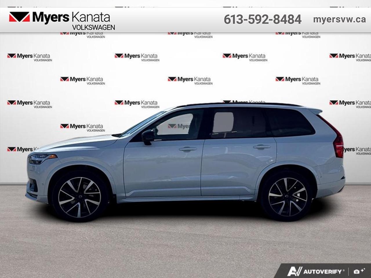 2023 Volvo XC90 B6 AWD Plus Dark Theme 7-Seater Photo5