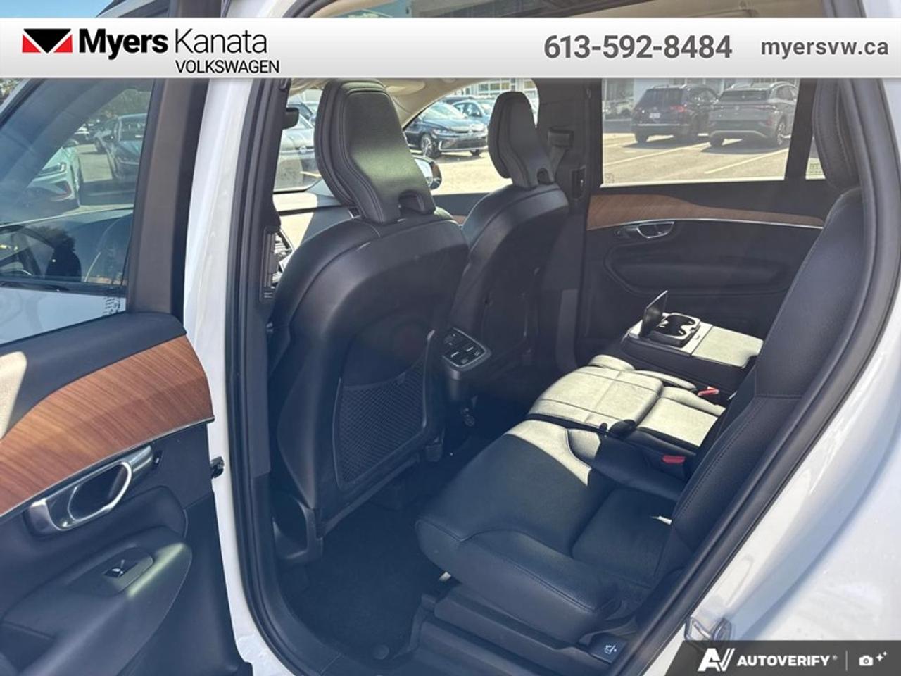 2023 Volvo XC90 B6 AWD Plus Dark Theme 7-Seater Photo
