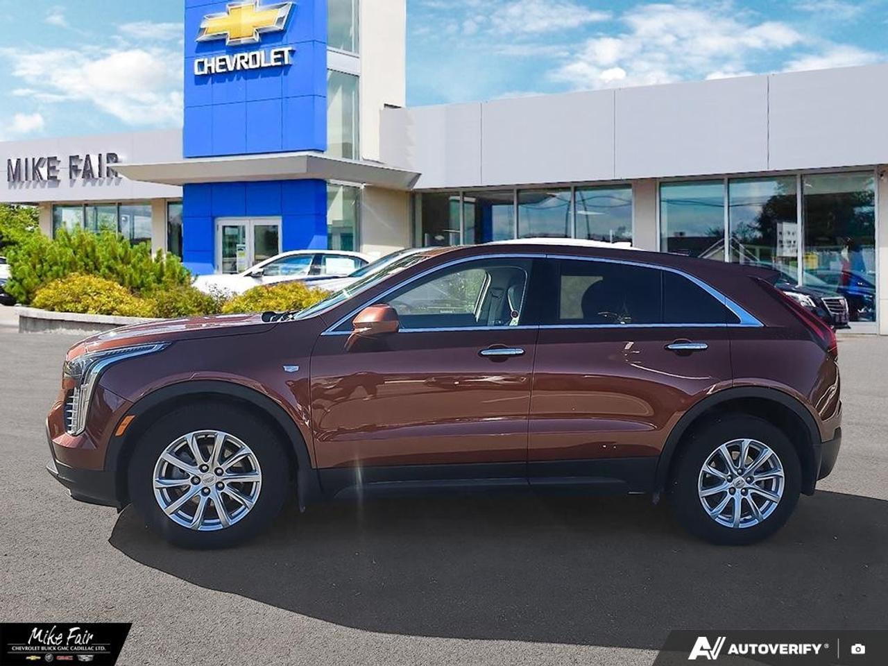 2020 Cadillac XT4 AWD 4dr Luxury Photo2