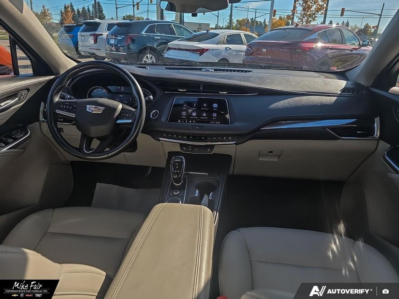 2020 Cadillac XT4 AWD 4dr Luxury Photo
