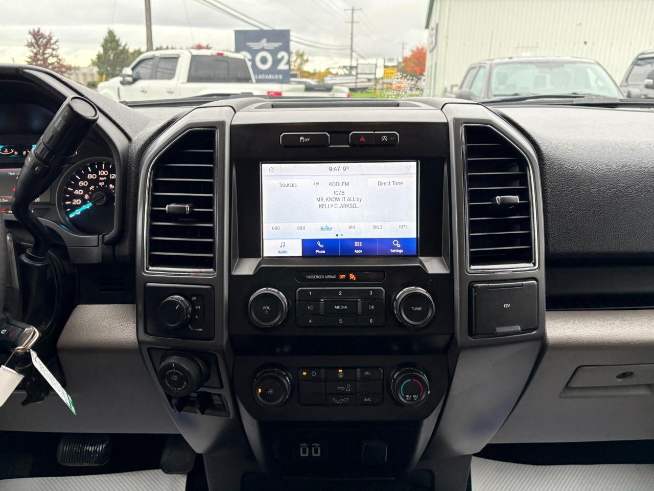 2020 Ford F-150 XLT 4WD SuperCrew 5.5' Box Photo