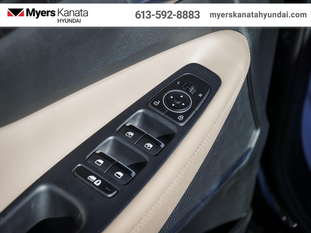2023 Hyundai Santa Fe Preferred AWD w/Trend Package Photo