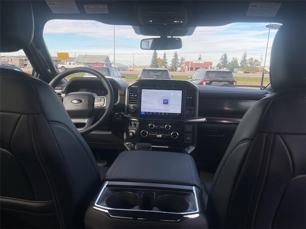 2026 Ford F-150 Lariat  - Tow Package Photo5