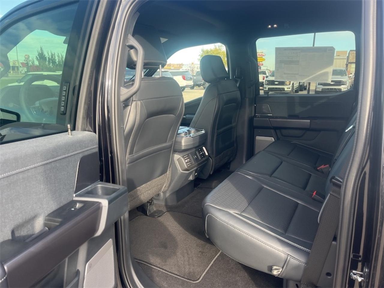 2026 Ford F-150 Lariat  - Tow Package Photo5