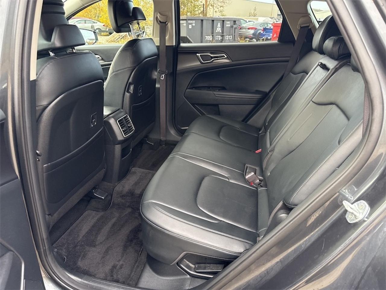 2023 Kia Sportage Hybrid EX AWD  Navigation GPS Photo