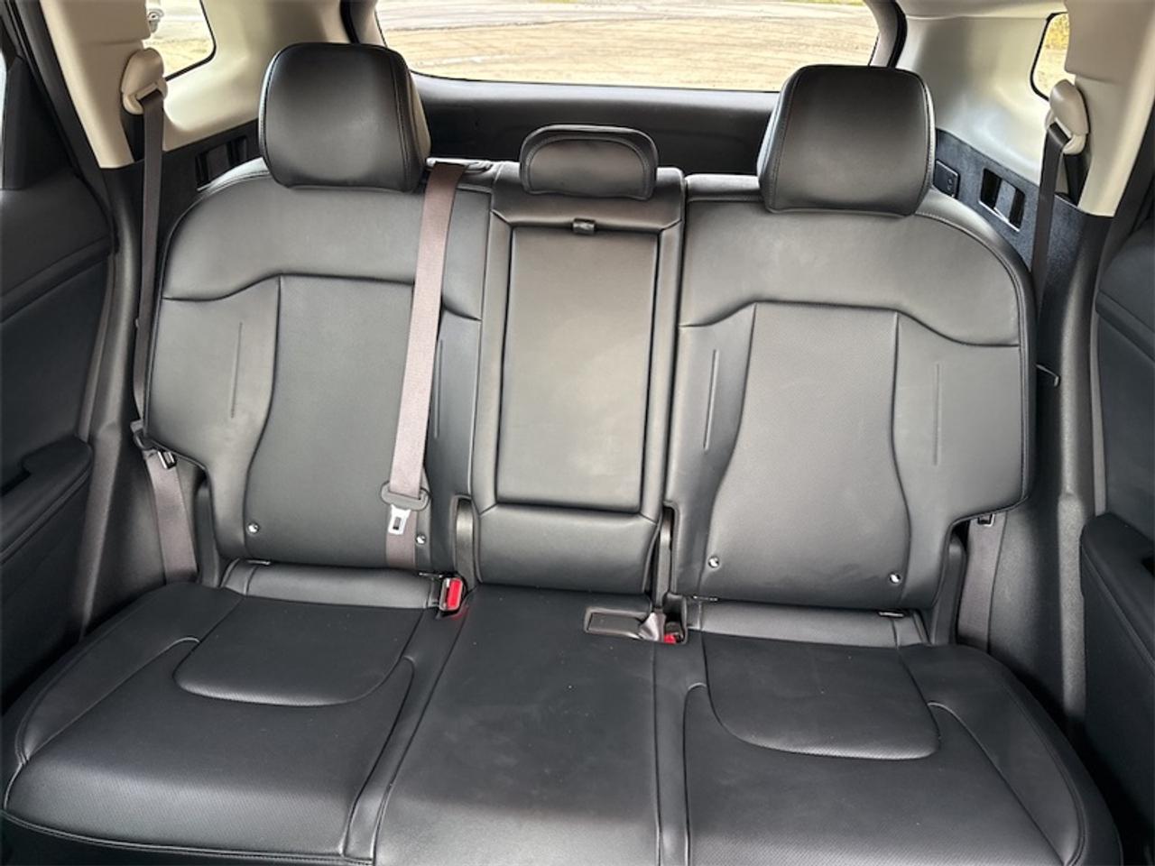 2023 Kia Sportage Hybrid EX AWD  Navigation GPS Photo