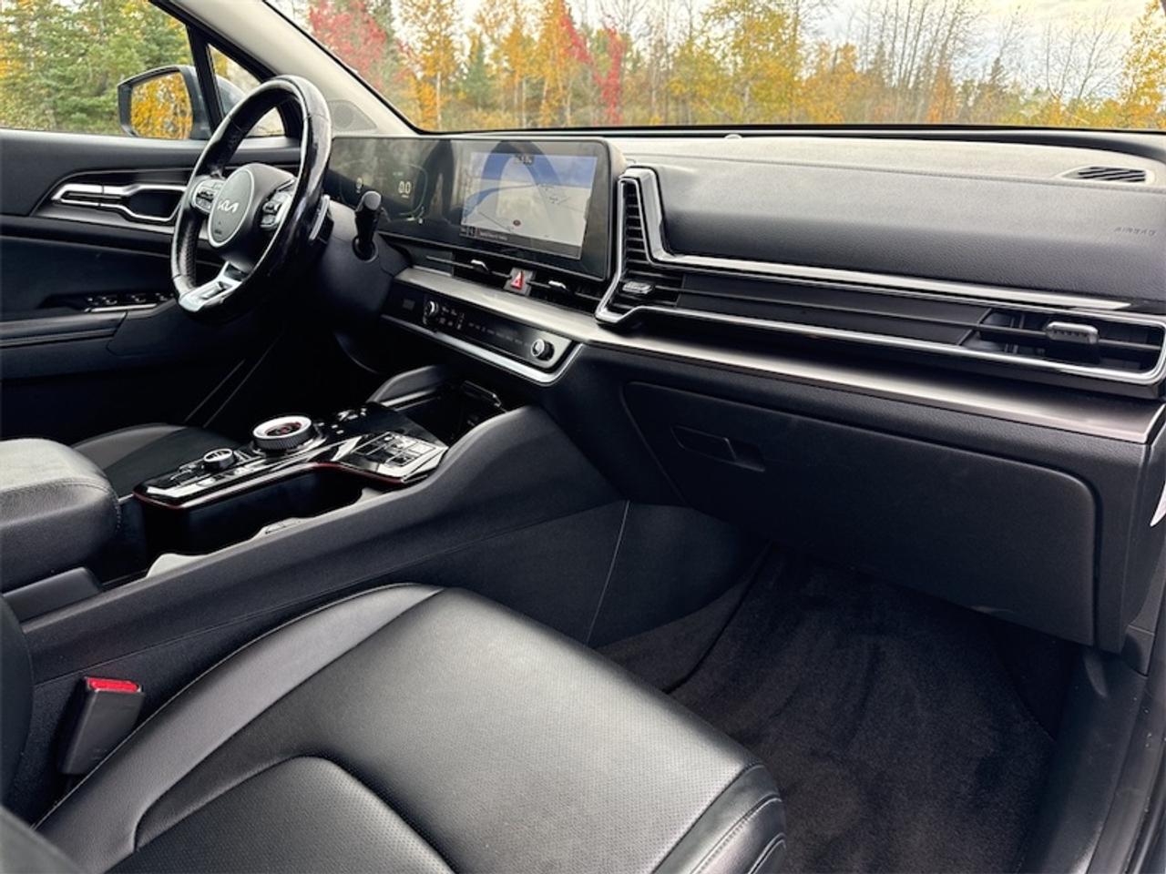 2023 Kia Sportage Hybrid EX AWD  Navigation GPS Photo