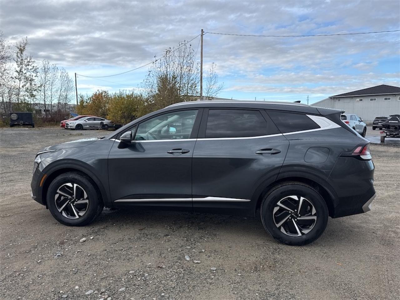 2023 Kia Sportage Hybrid EX AWD  Navigation GPS Photo