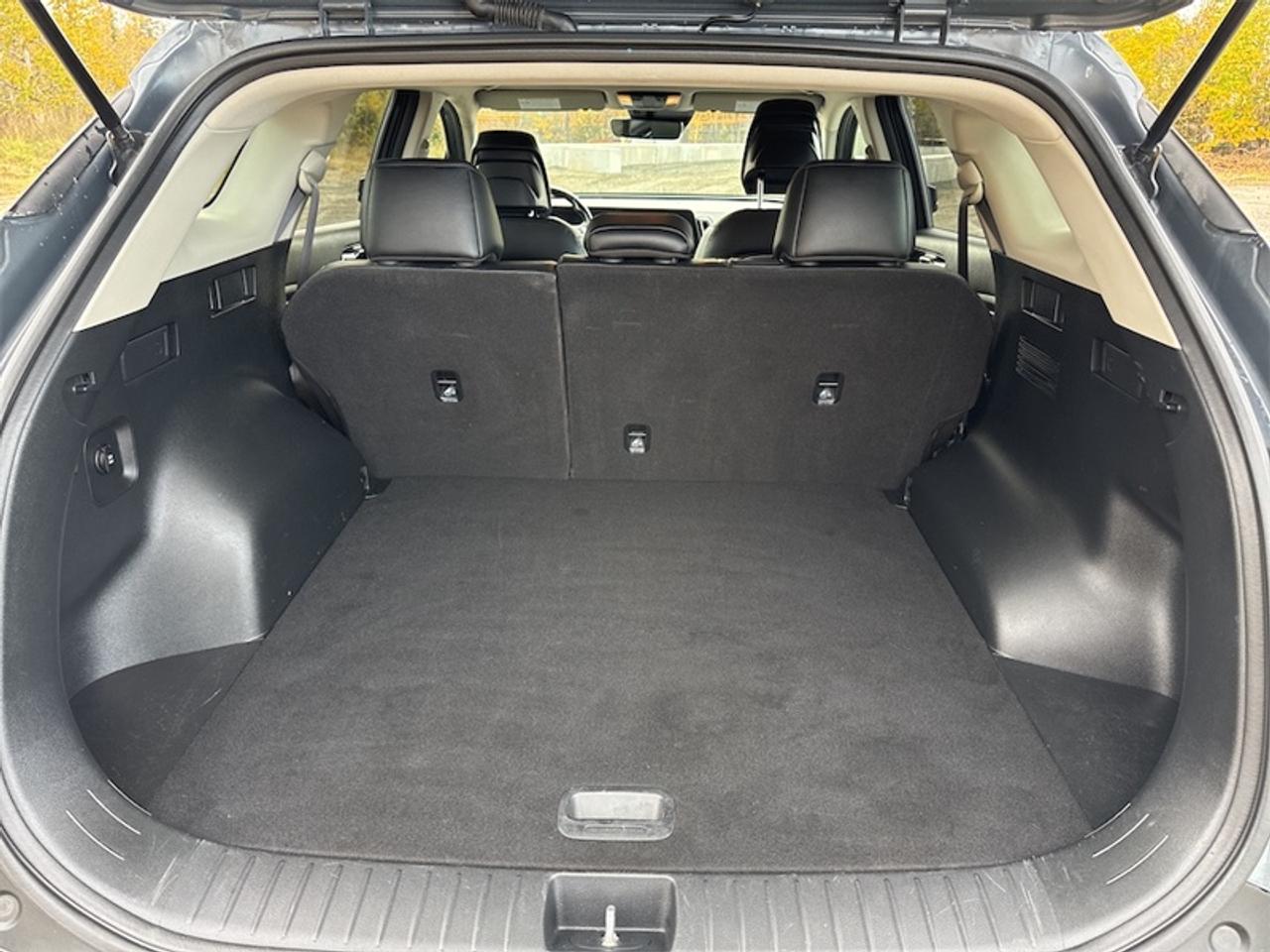 2023 Kia Sportage Hybrid EX AWD  Navigation GPS Photo