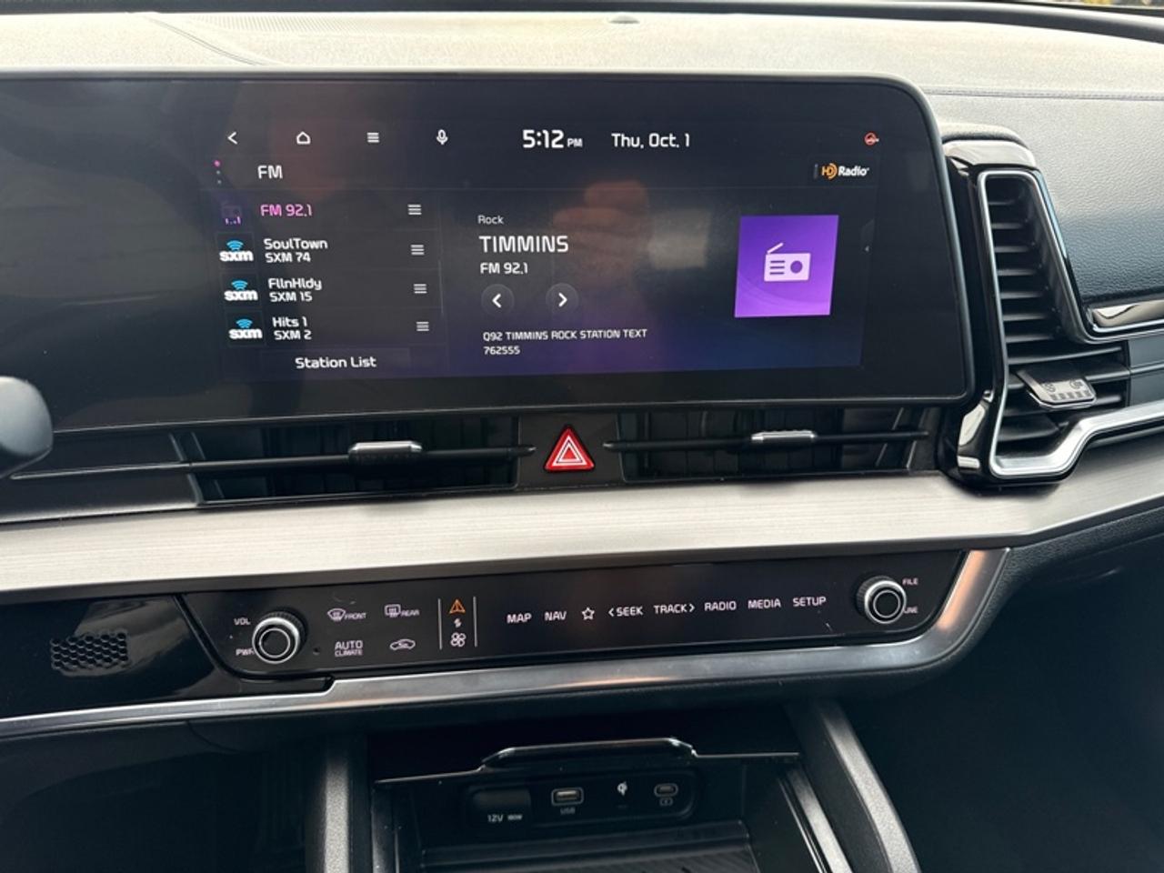 2023 Kia Sportage Hybrid EX AWD  Navigation GPS Photo