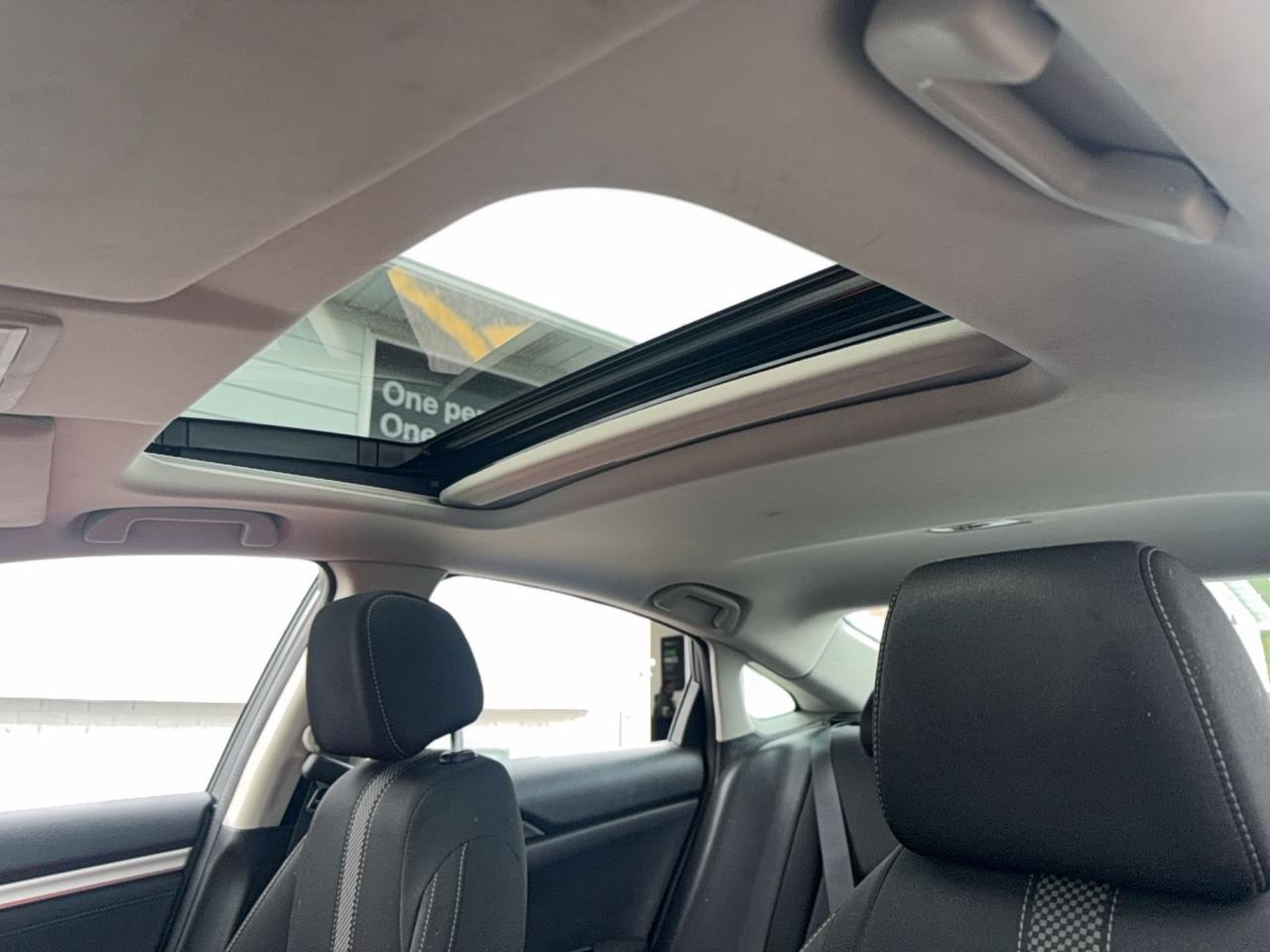 2019 Honda Civic EX-SUNROOF-AUTO-A/C-HEATED SEATS-ALLOYS Photo