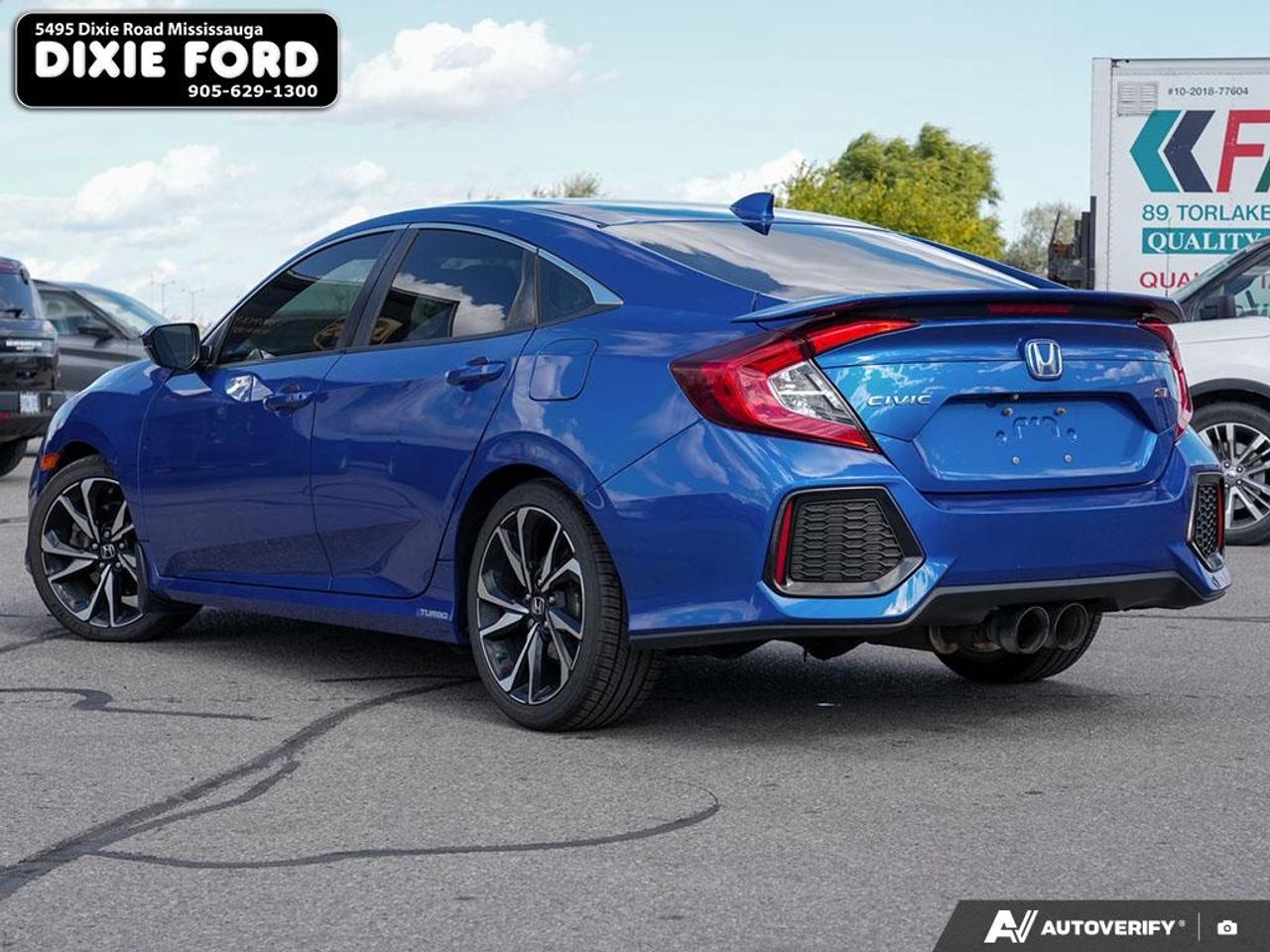 2017 Honda Civic SEDAN Si Photo