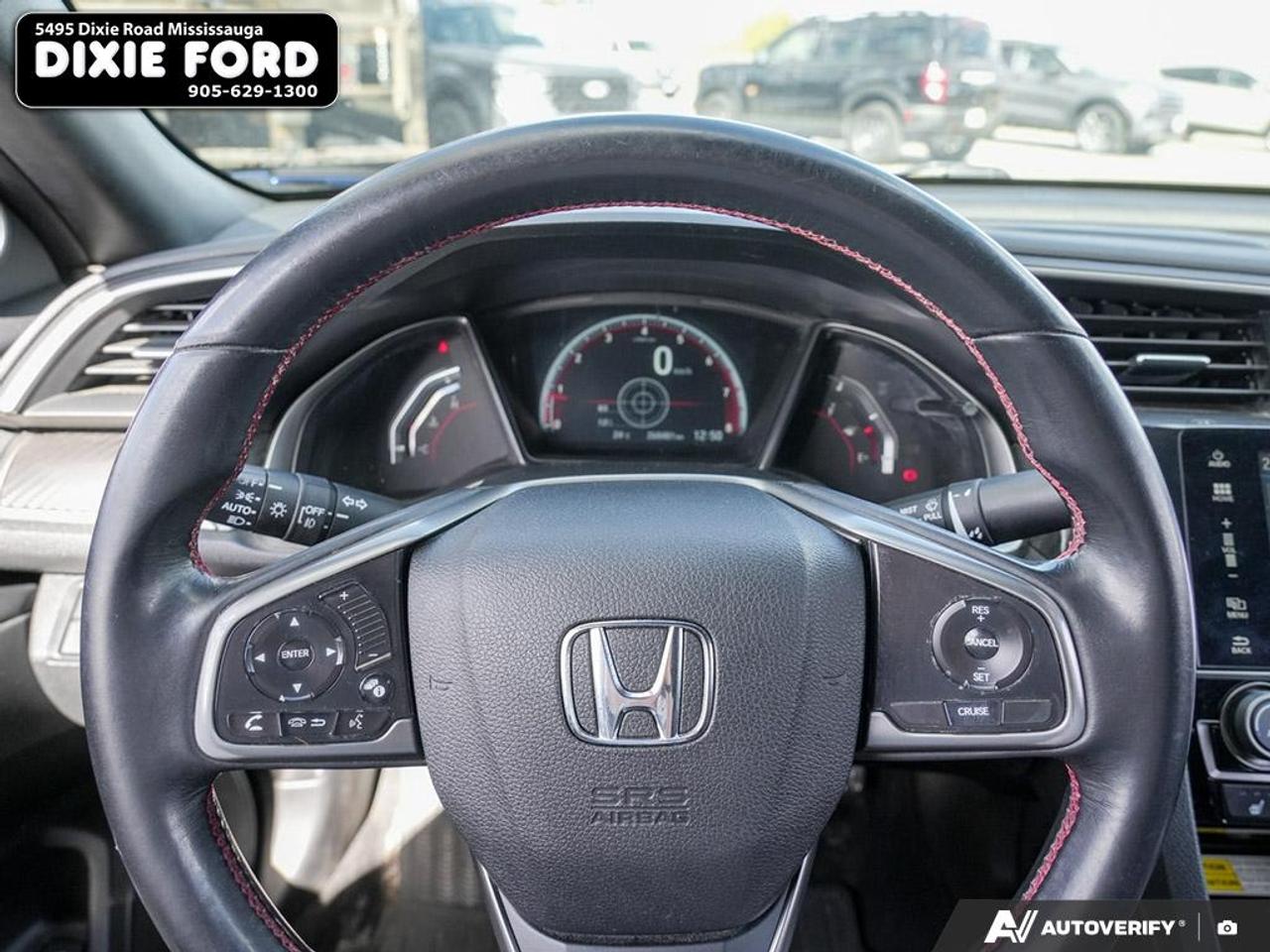 2017 Honda Civic SEDAN Si Photo