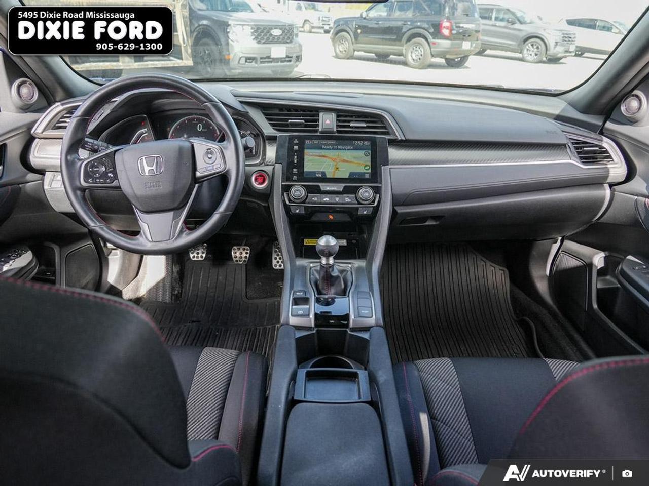 2017 Honda Civic SEDAN Si Photo