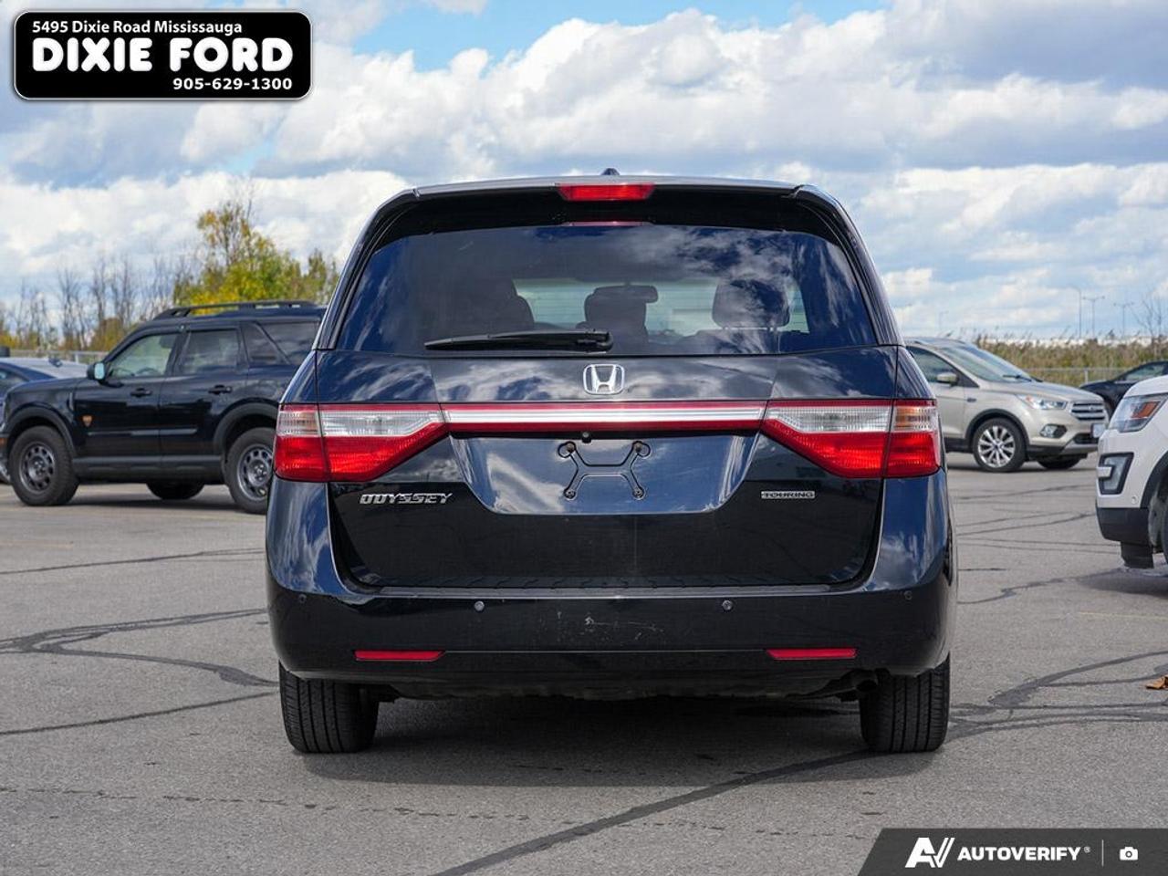 2012 Honda Odyssey Touring Photo
